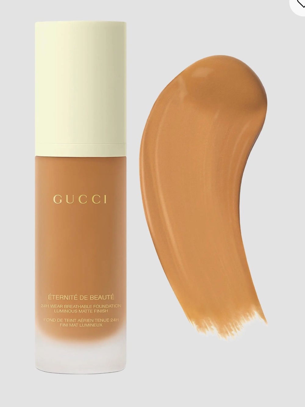 Gucci Éternité de Beauté Foundation — medium 330 W